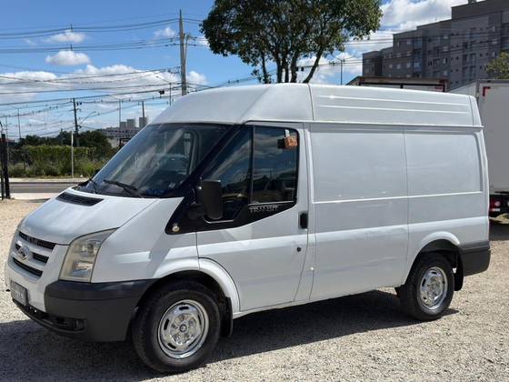 FORD TRANSIT 2.4 FURGÃO CURTO TURBO DIESEL 3P MANUAL